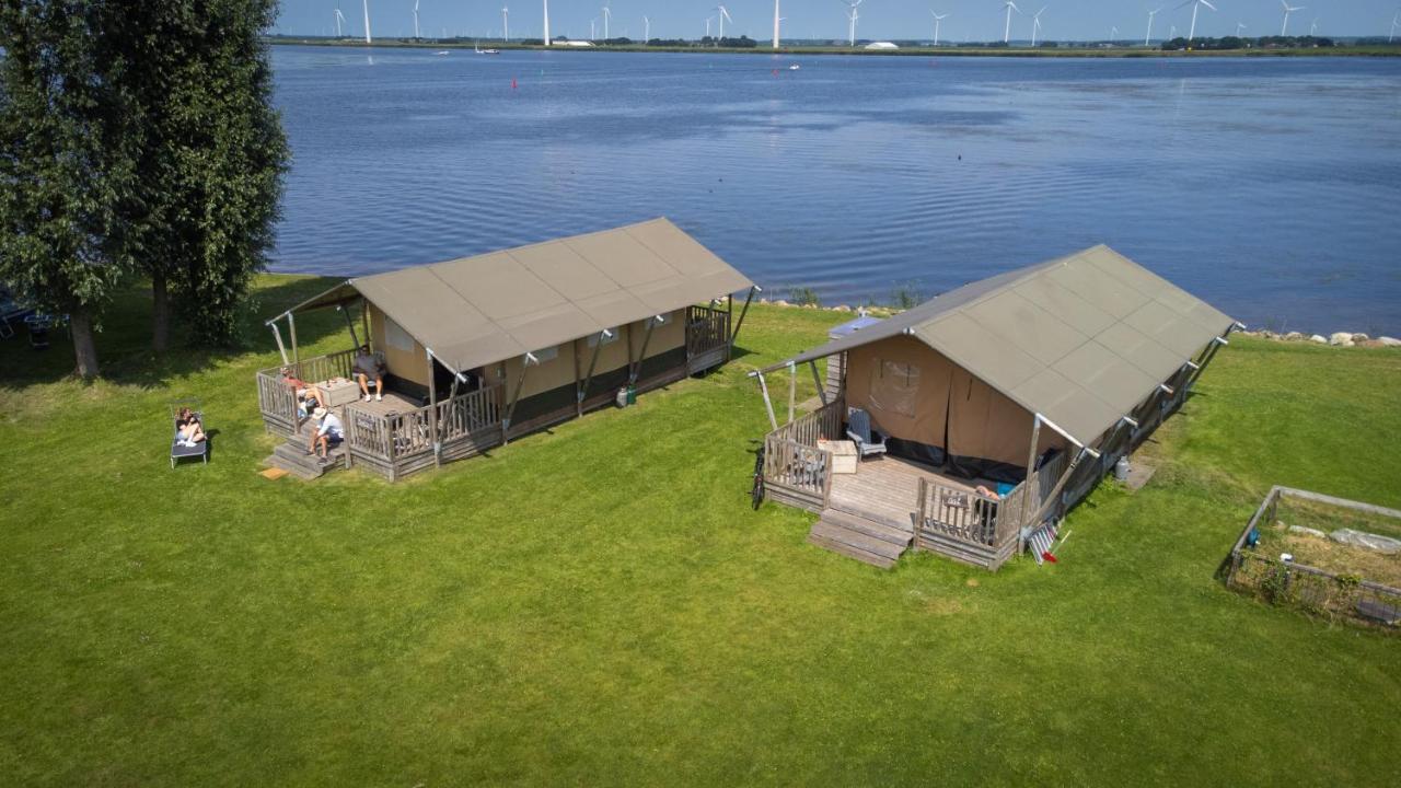 Hotel Jachthaven Nieuwboer Bunschoten Exteriér fotografie