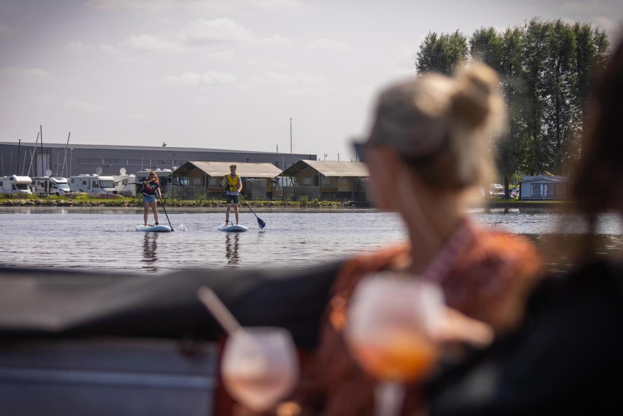 Hotel Jachthaven Nieuwboer Bunschoten Exteriér fotografie